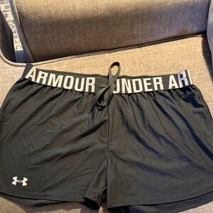 Under Armour Women's Black Athletic Shorts with Logo Waistband